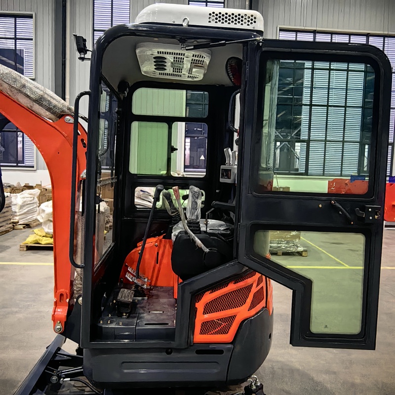 3 Ton Mini Excavator Digging Cabin 